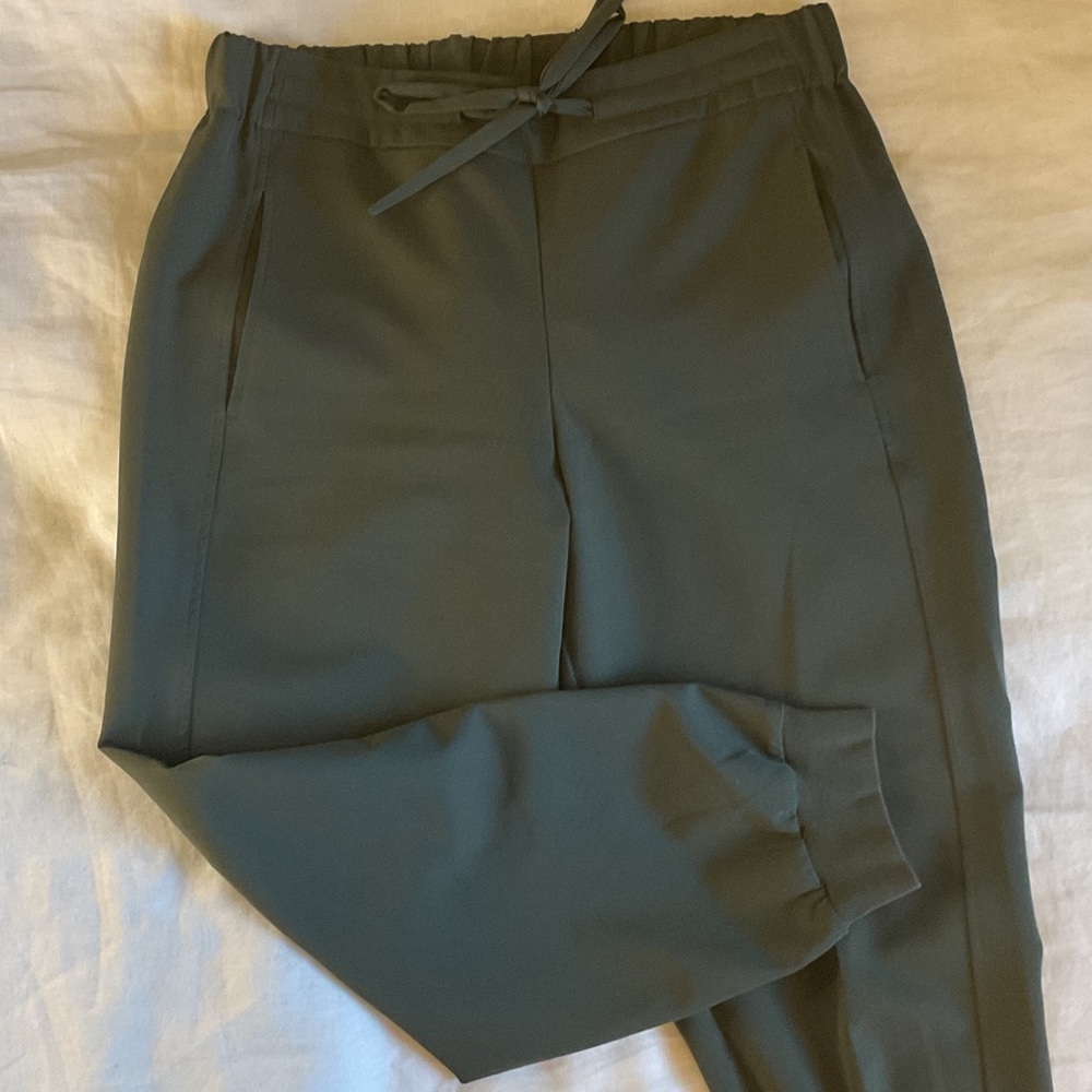 Prologue Olive Drawstring Tapered Joggers